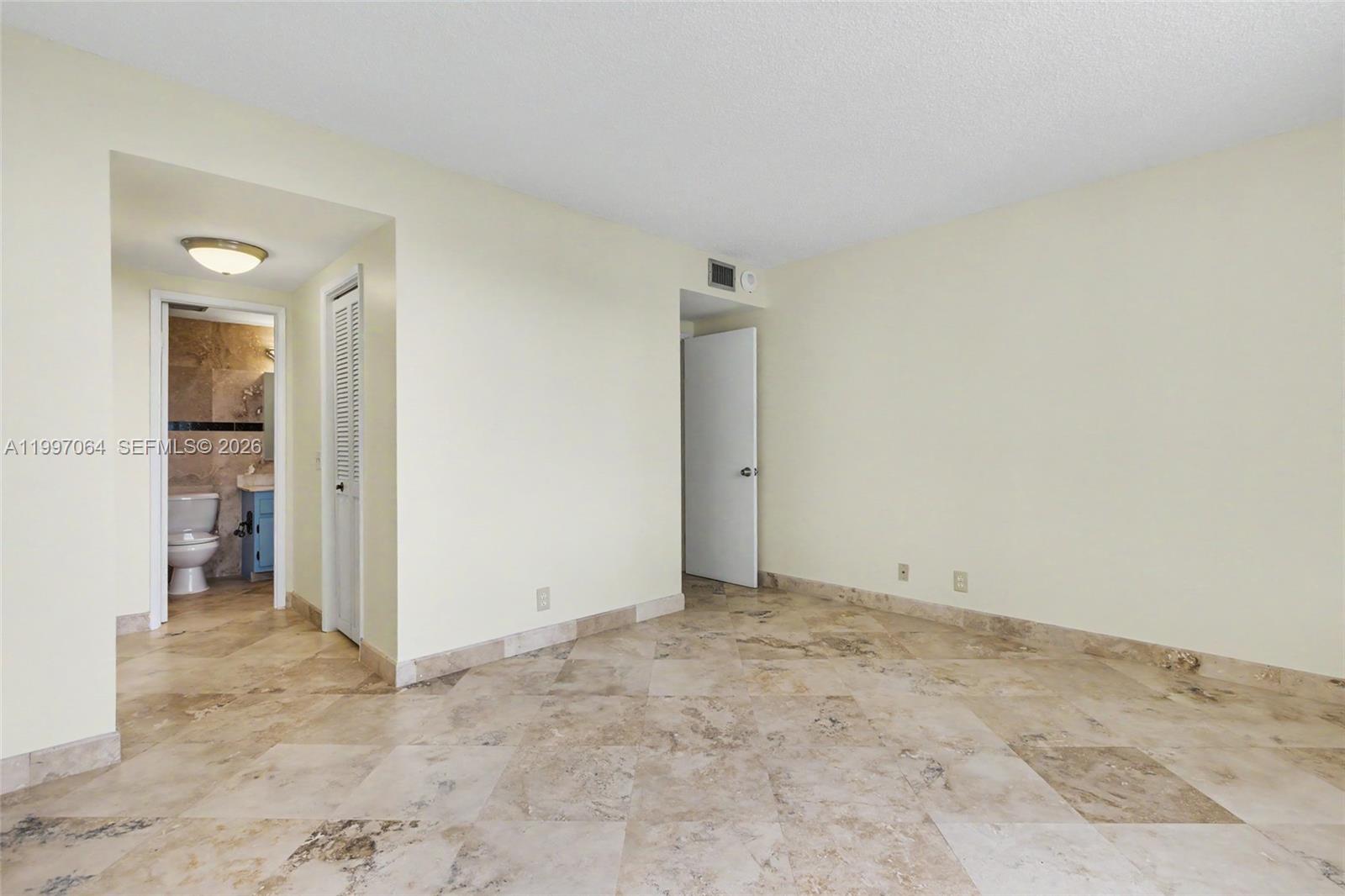 See details 408 1 / 2 844 sq. ft. $ 2026-05-16 0 Photo