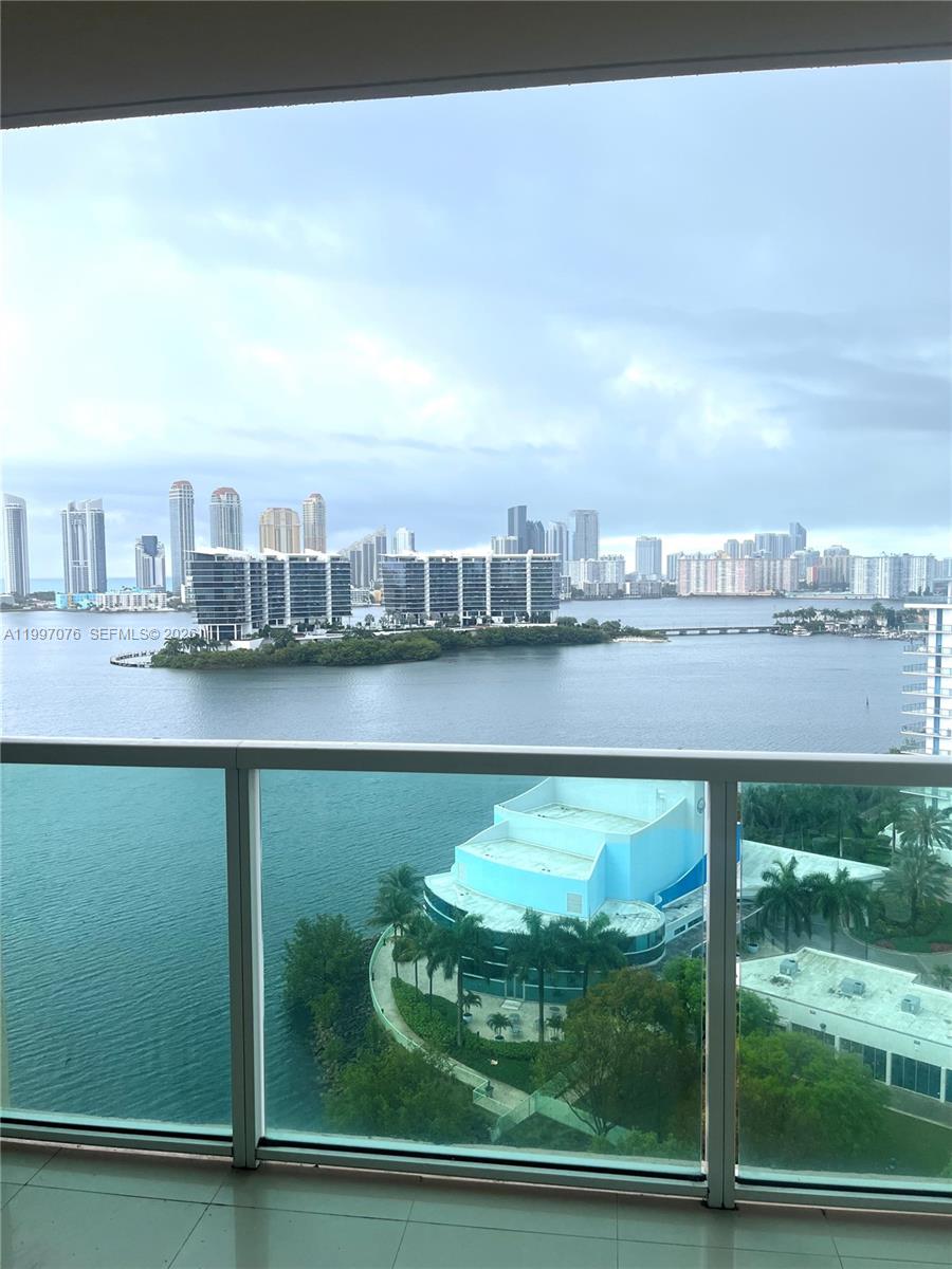 Photo of 3330 190th St  #1615, Aventura, Florida, 33180 - 