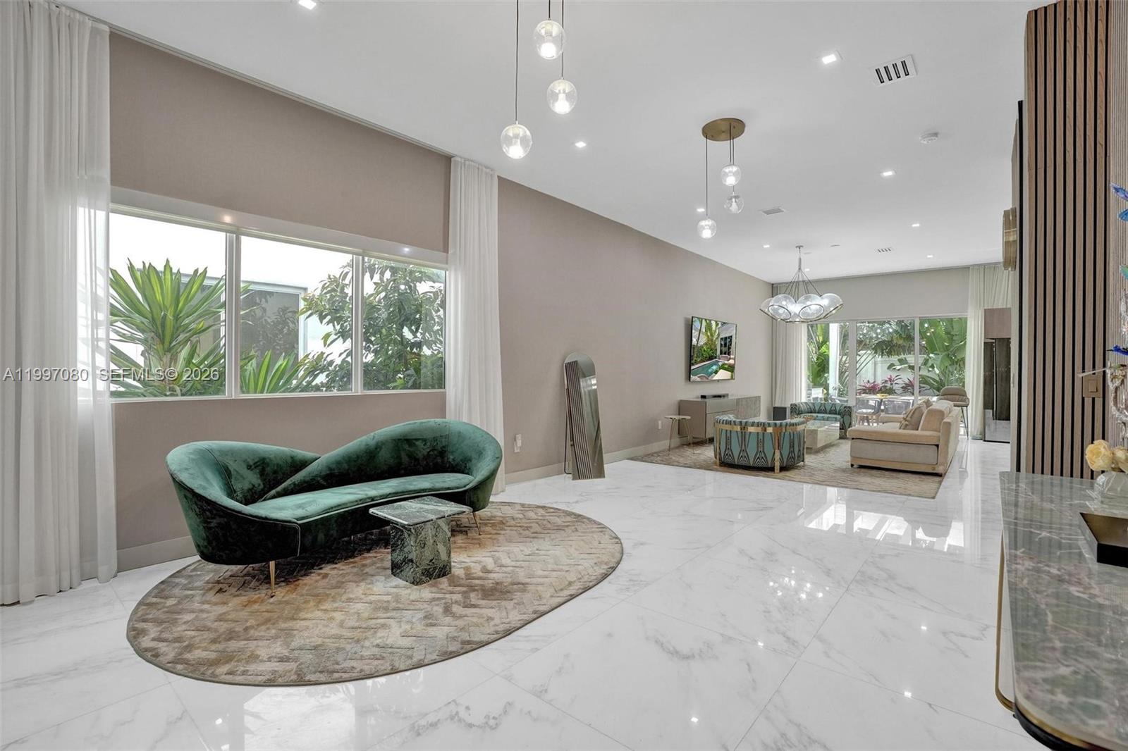 Photo of 18985 Atlantic Blvd  (18985), Sunny Isles Beach, Florida, 33160 - 