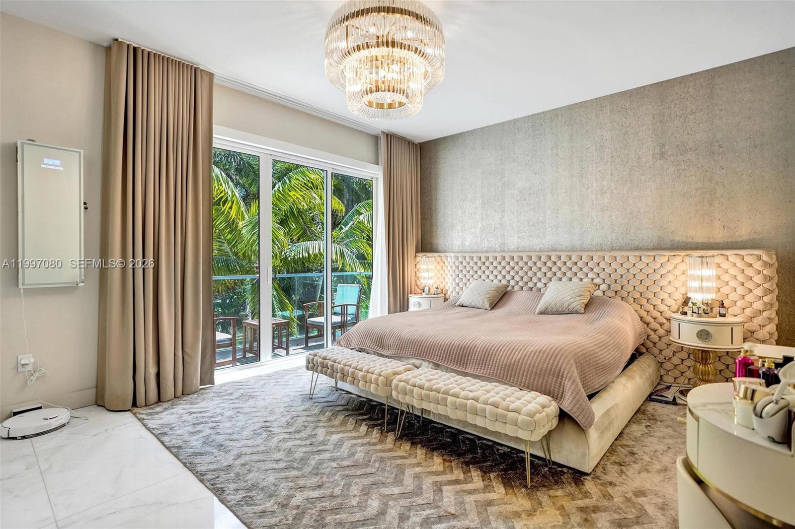 Photo of 18985 Atlantic Blvd  (18985), Sunny Isles Beach, Florida, 33160 - 