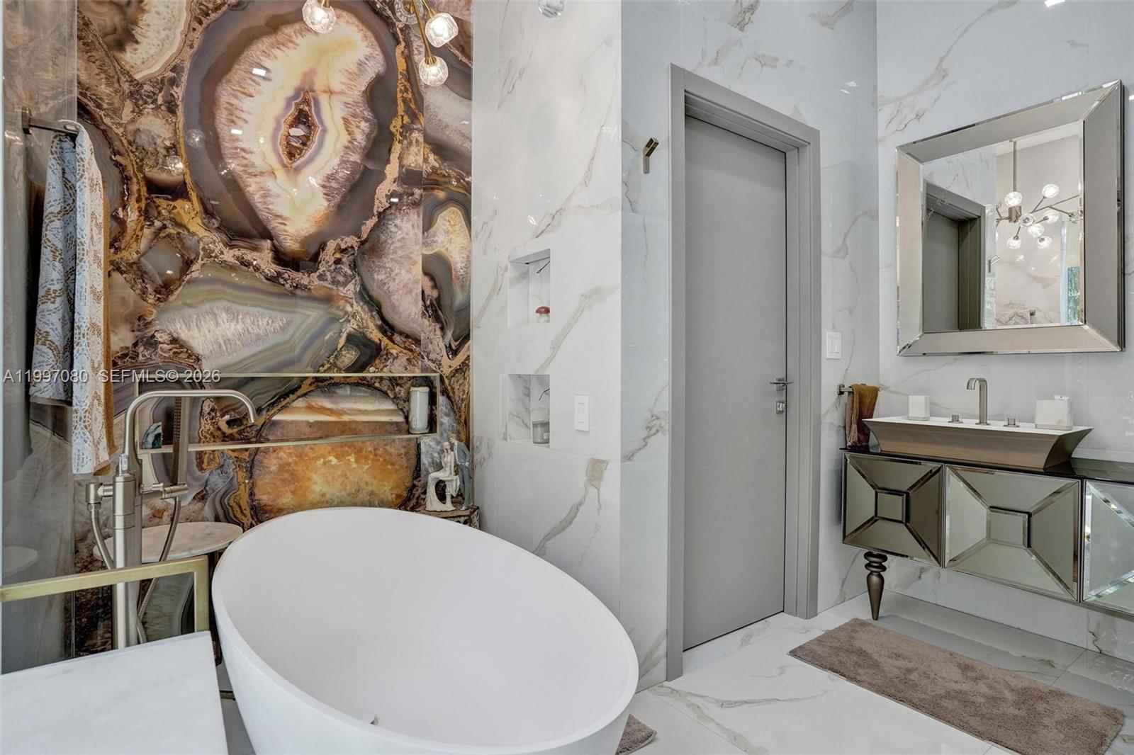 Photo of 18985 Atlantic Blvd  (18985), Sunny Isles Beach, Florida, 33160 - 