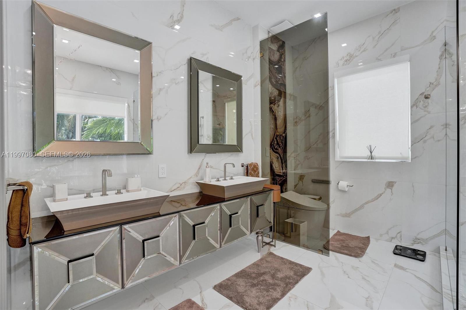 Photo of 18985 Atlantic Blvd  (18985), Sunny Isles Beach, Florida, 33160 - 