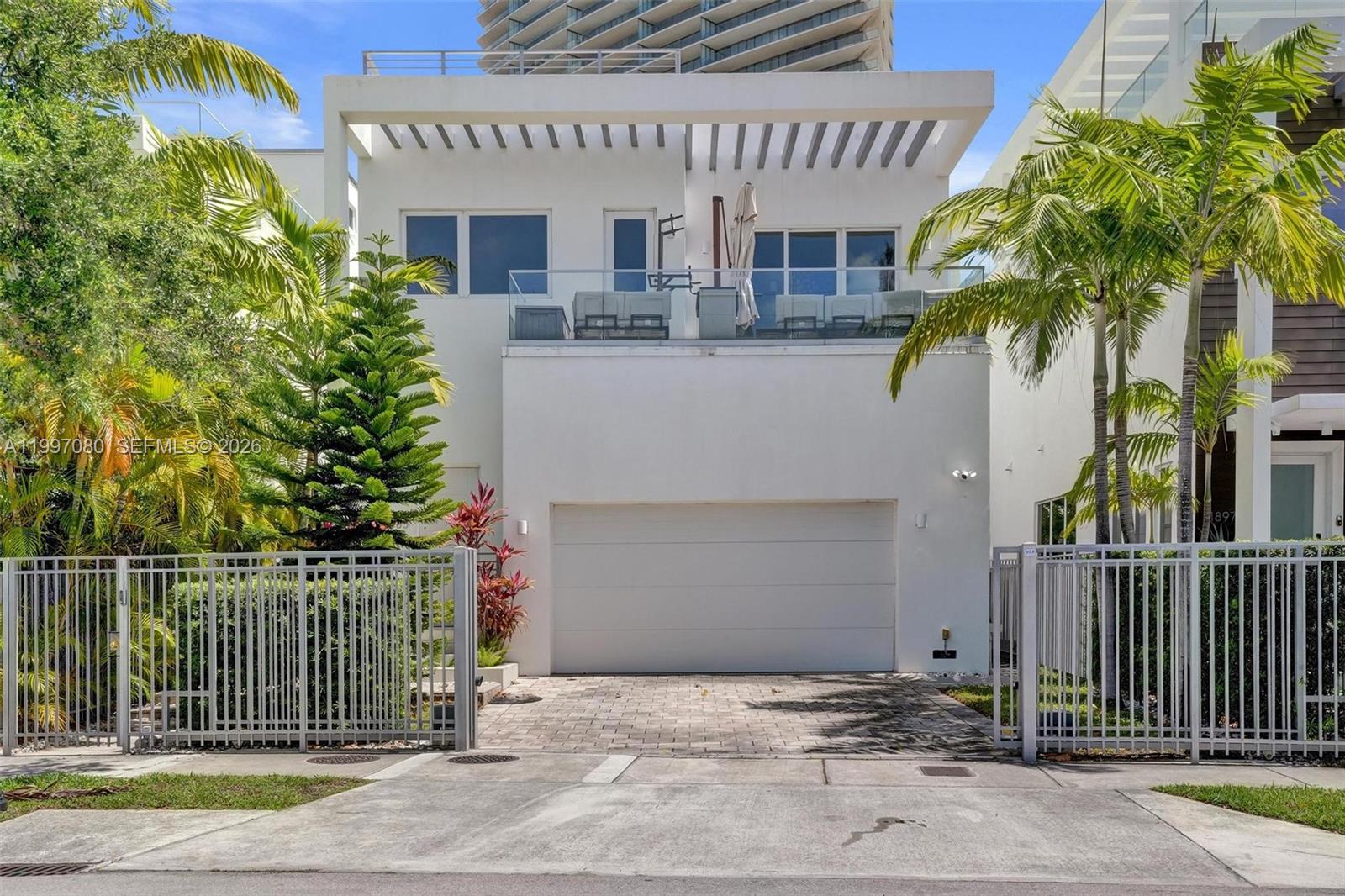 Photo of 18985 Atlantic Blvd  (18985), Sunny Isles Beach, Florida, 33160 - 