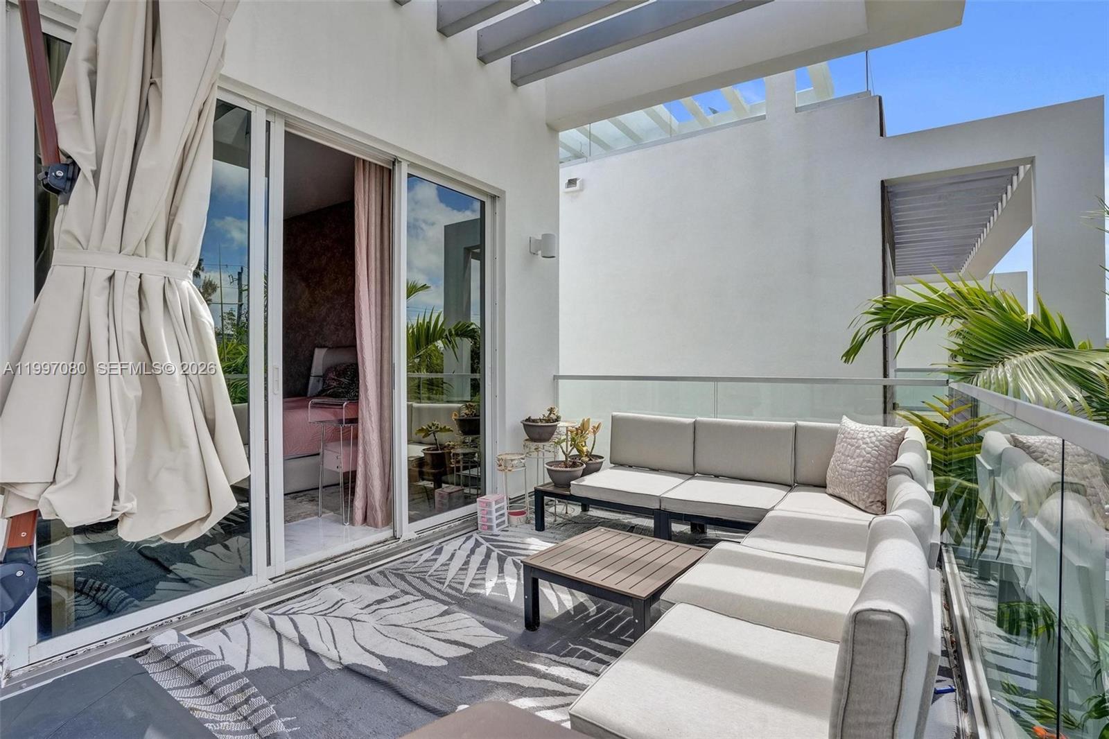 Photo of 18985 Atlantic Blvd  (18985), Sunny Isles Beach, Florida, 33160 - 