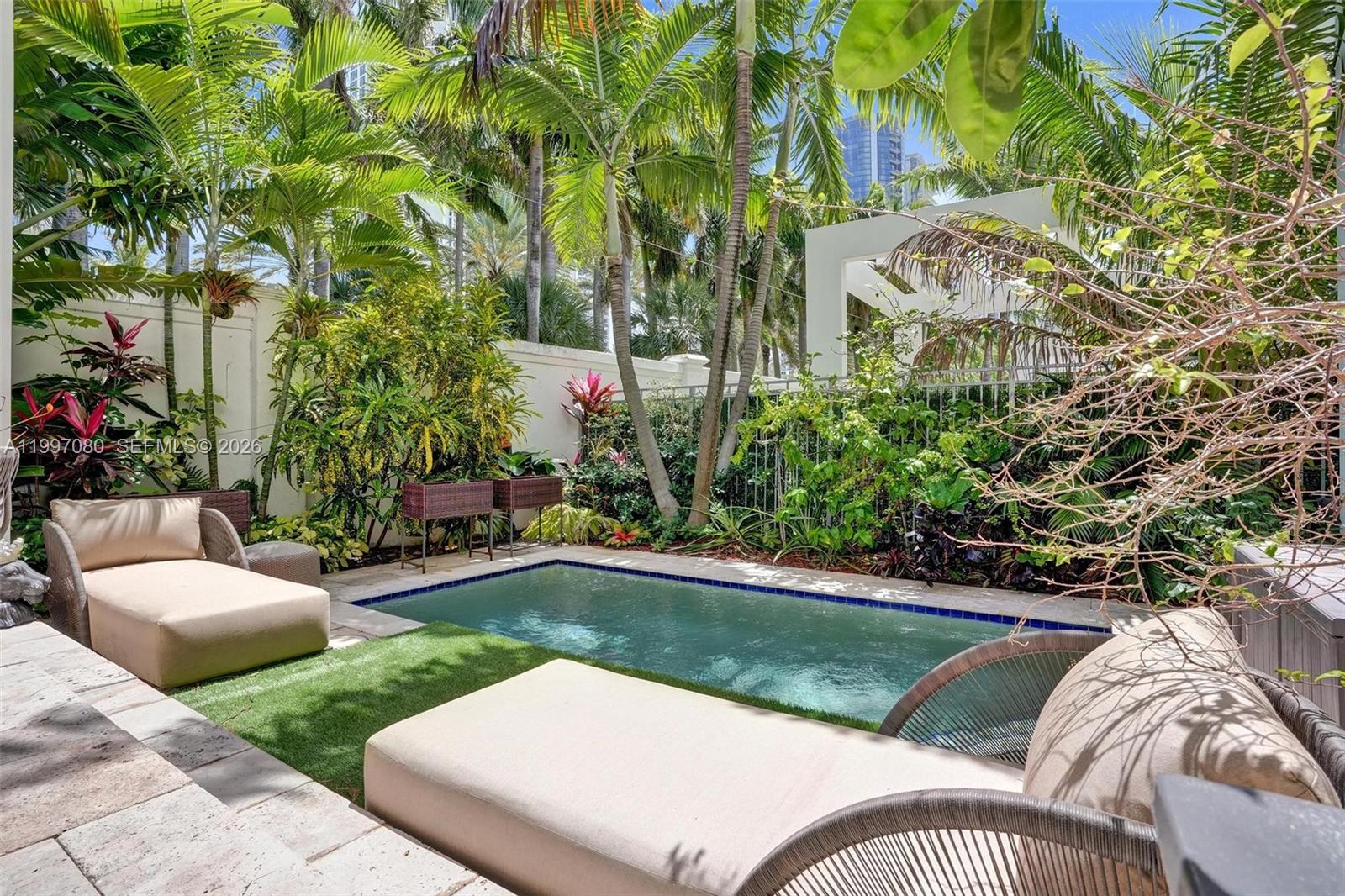 Photo of 18985 Atlantic Blvd  (18985), Sunny Isles Beach, Florida, 33160 - 