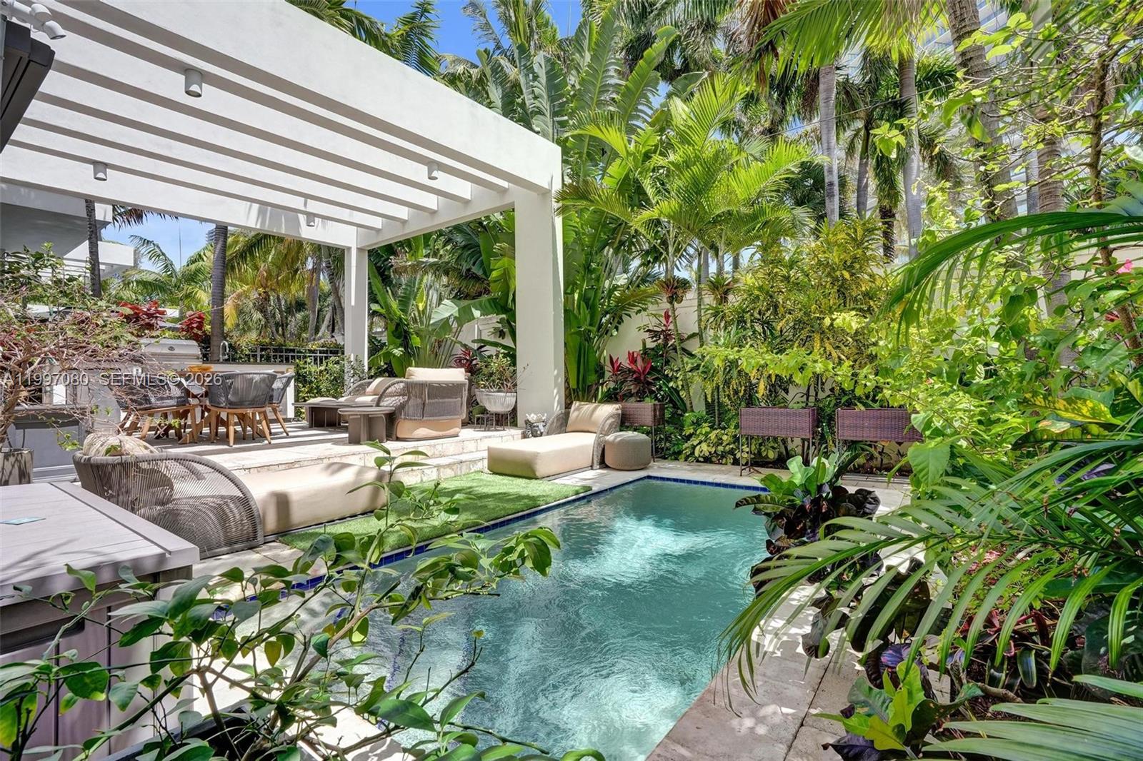 Photo of 18985 Atlantic Blvd  (18985), Sunny Isles Beach, Florida, 33160 - 