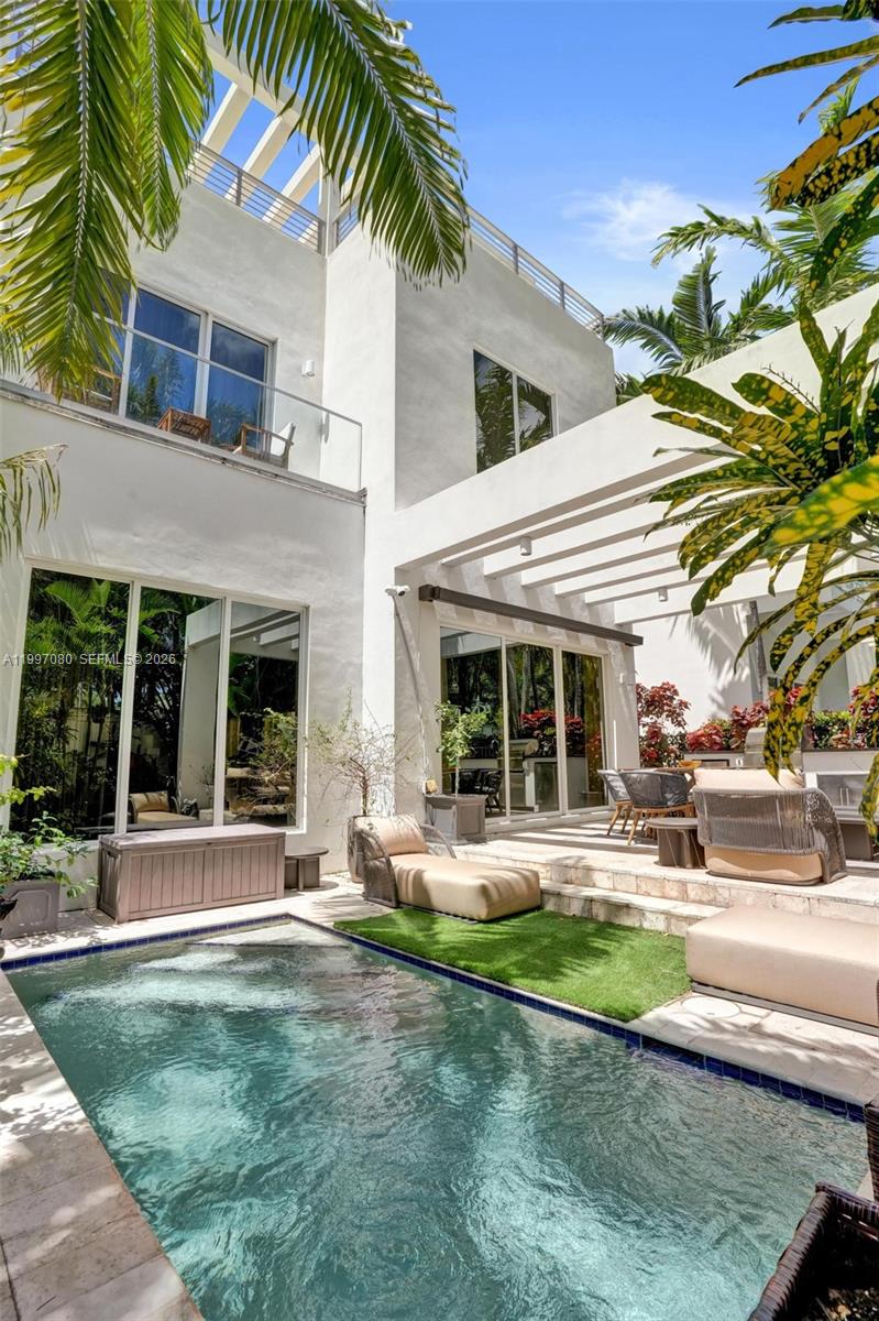 Photo of 18985 Atlantic Blvd  (18985), Sunny Isles Beach, Florida, 33160 - 