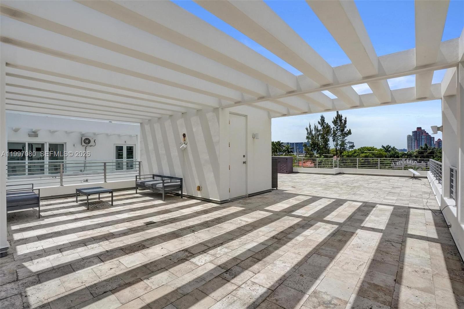 Photo of 18985 Atlantic Blvd  (18985), Sunny Isles Beach, Florida, 33160 - 