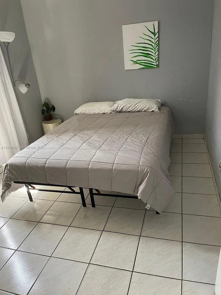   /  1381 sq. ft. $ 2026-04-08 0 Photo