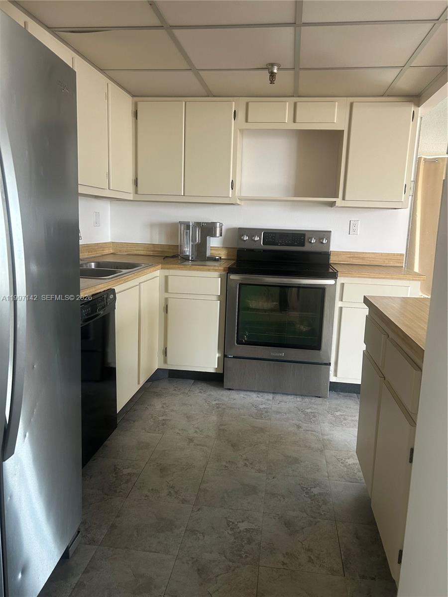 See details 2115 0 / 1 732 sq. ft. $ 2026-05-15 0 Photo
