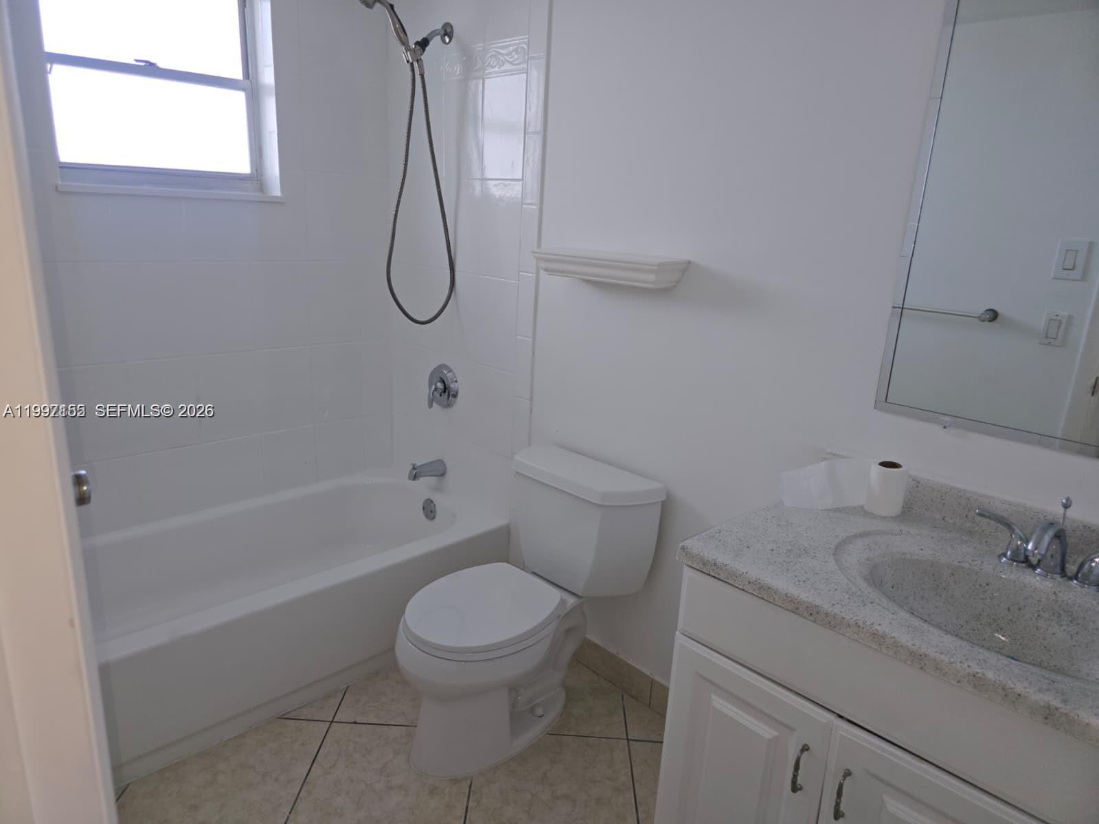 Photo of 320 12th Ave #703, Hallandale Beach, Florida, 33009 -