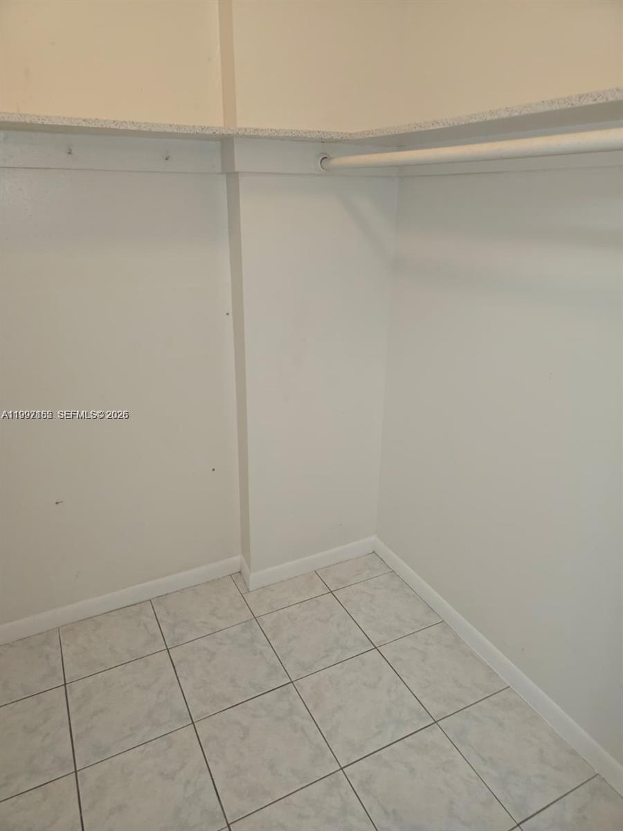 Photo of 320 12th Ave #703, Hallandale Beach, Florida, 33009 -