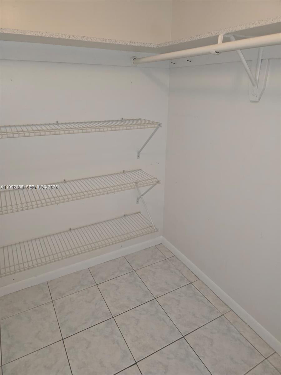 Photo of 320 12th Ave #703, Hallandale Beach, Florida, 33009 -