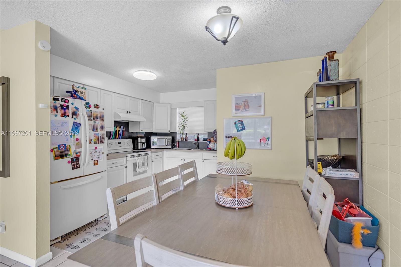   /  1636 sq. ft. $ 2026-04-08 0 Photo