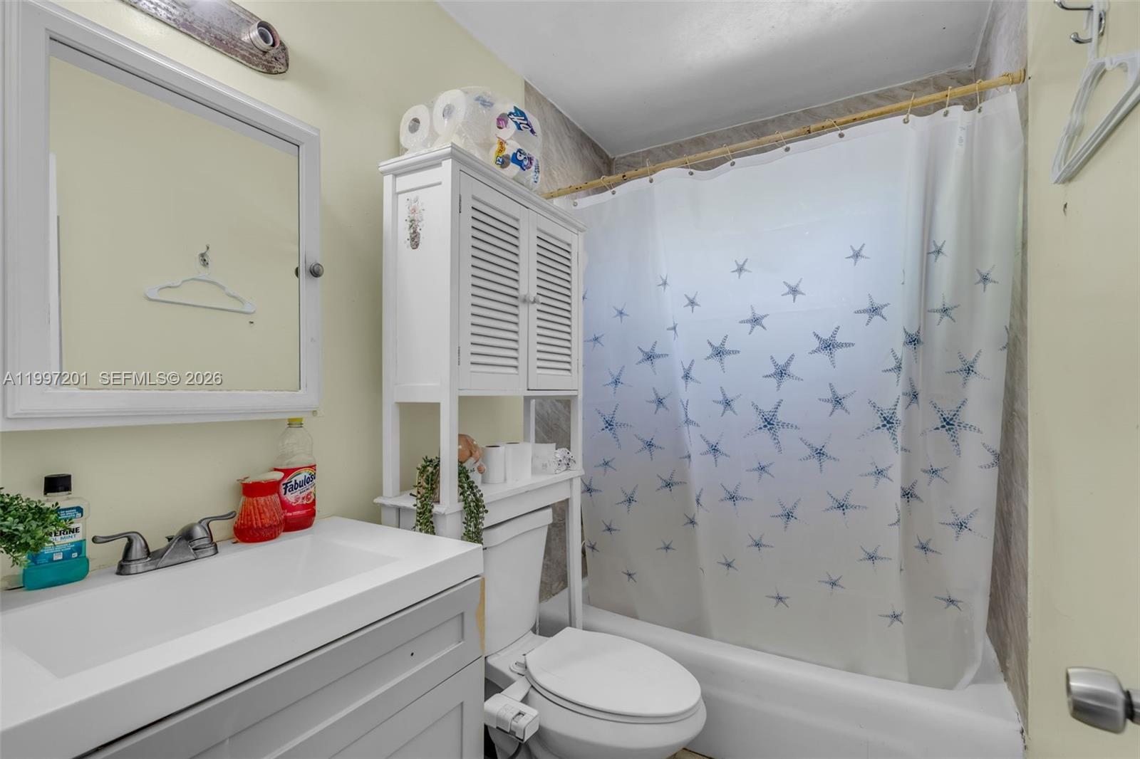   /  1636 sq. ft. $ 2026-04-08 0 Photo