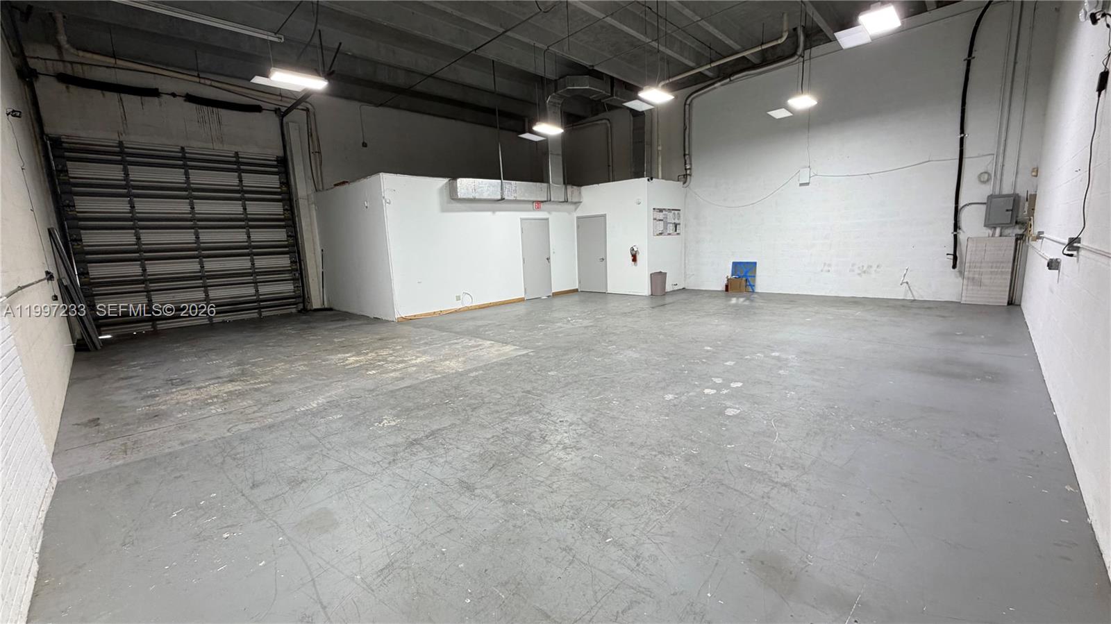 10859  /   sq. ft. $ 2026-04-08 0 Photo