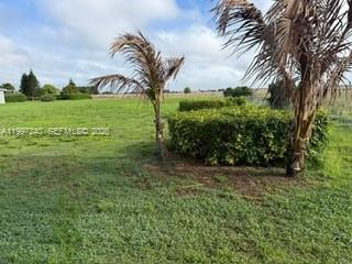 Ver detalles / sq. ft. $ 2026-04-08 0 foto
