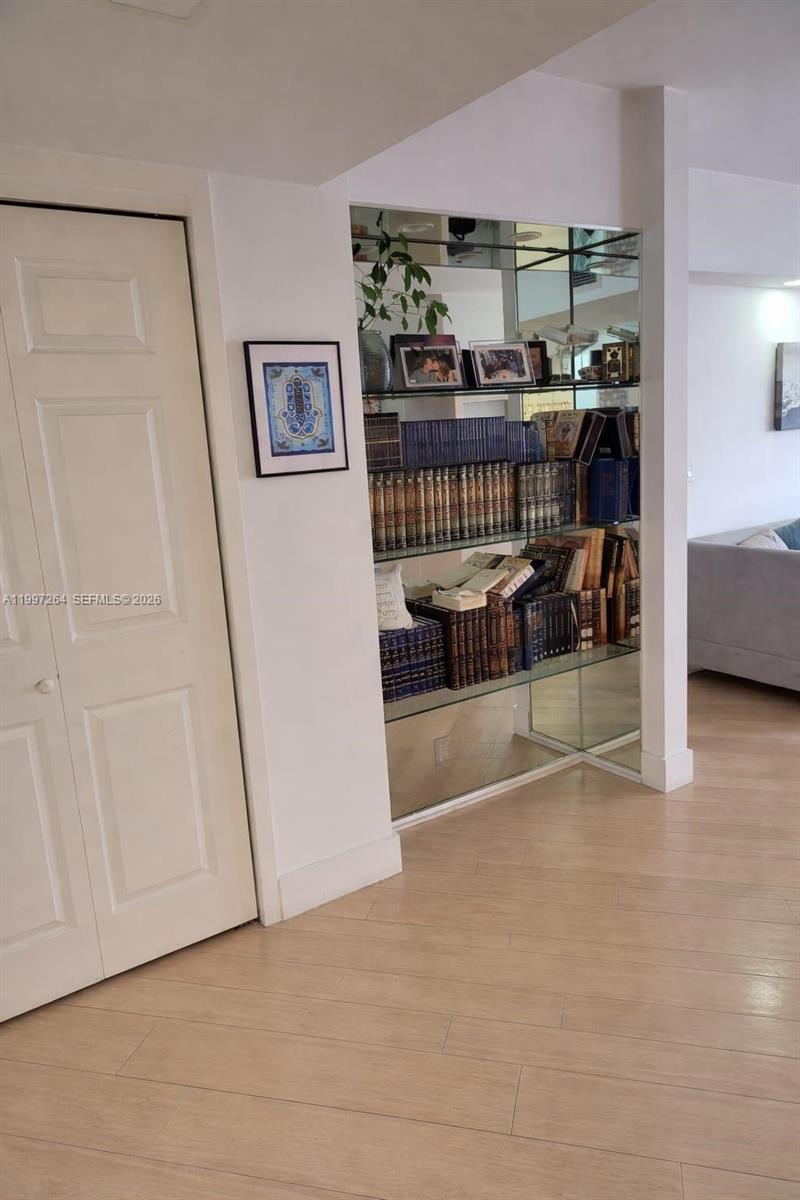 Photo of 19355 Turnberry Way  #16L, Aventura, Florida, 33180 - 