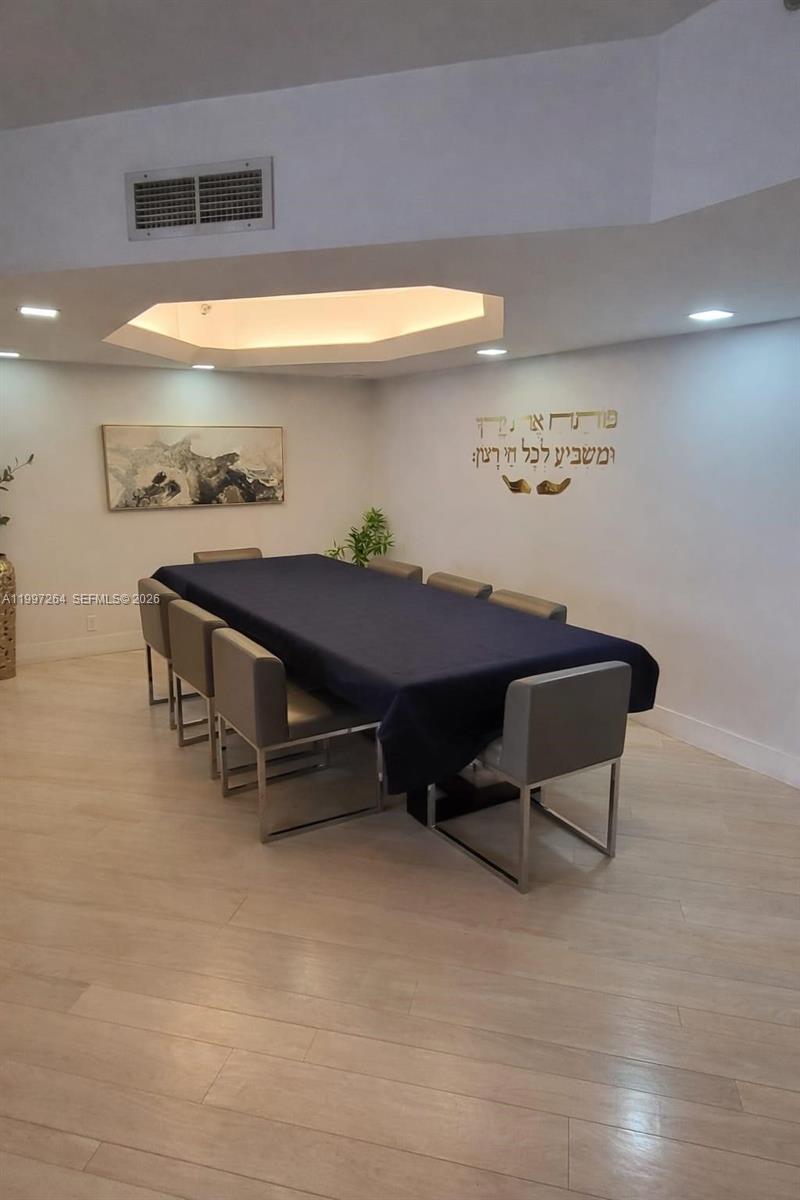 Photo of 19355 Turnberry Way  #16L, Aventura, Florida, 33180 - 