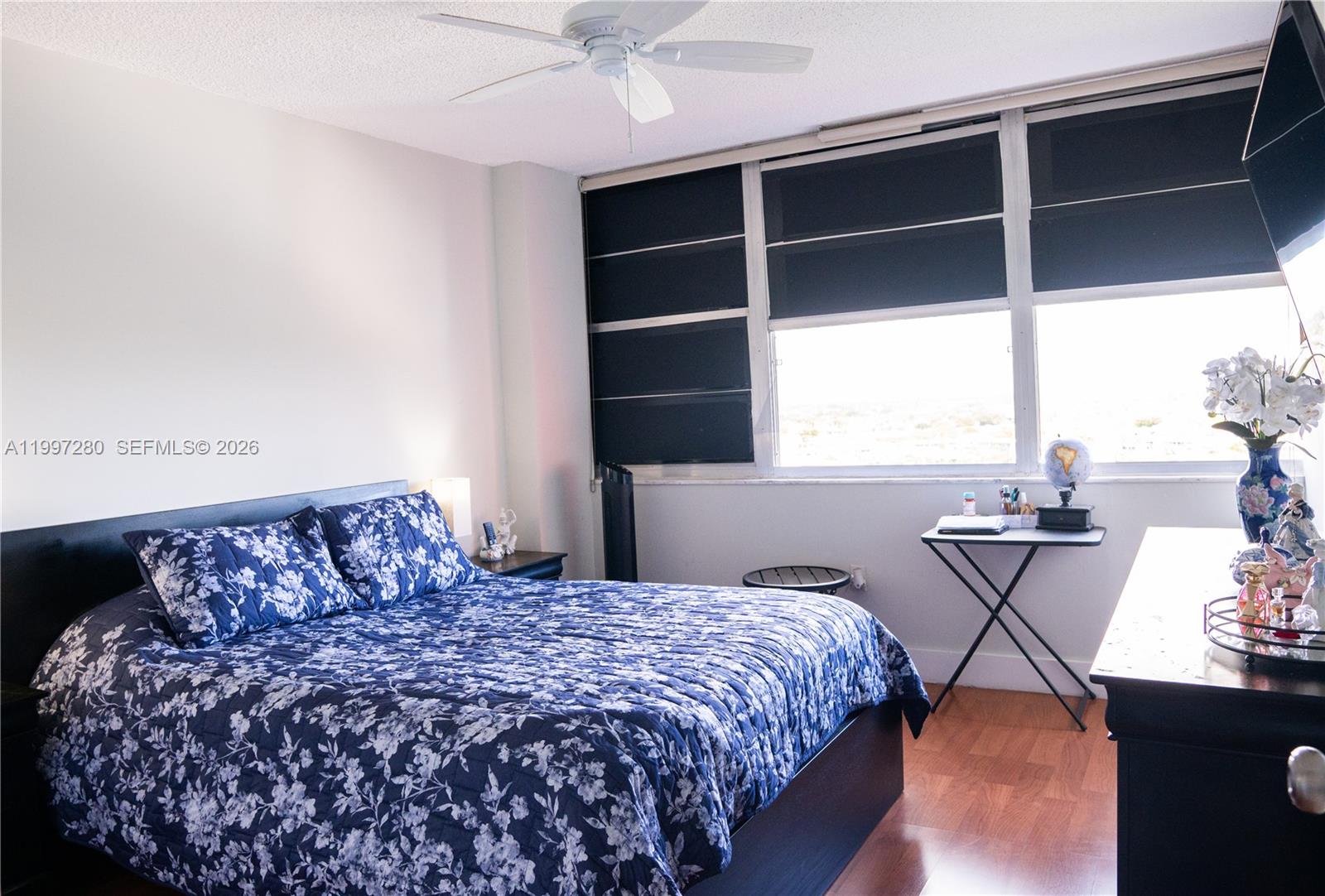 Ver detalles 1406W 2 / 2 1140 sq. ft. $ 2026-04-09 0 foto
