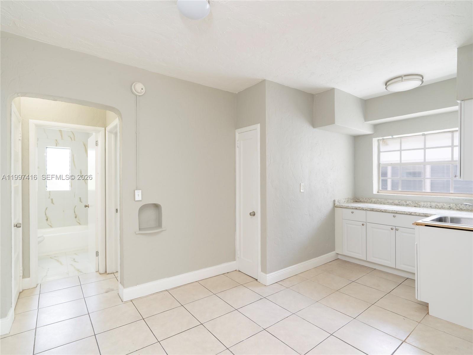   /   sq. ft. $ 2026-04-08 0 Photo