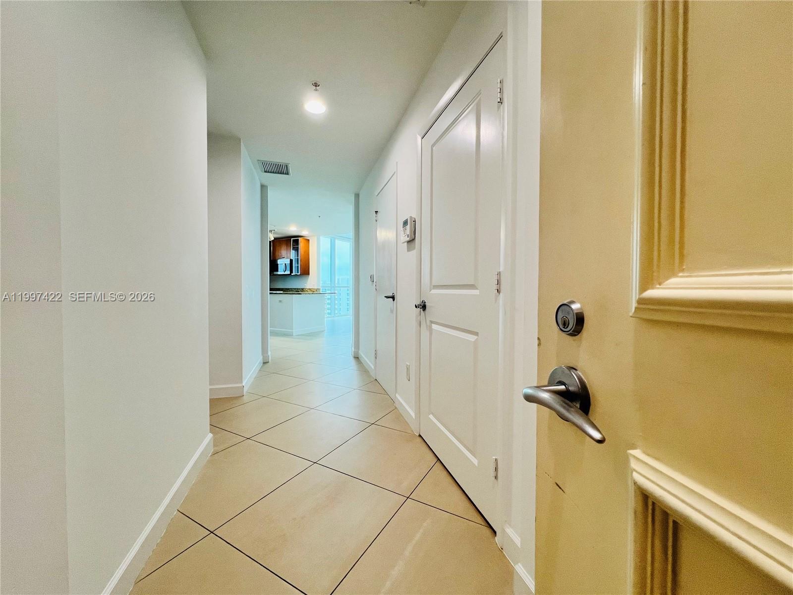 Photo of 1945 Ocean Dr  #2114, Hallandale Beach, Florida, 33009 - 