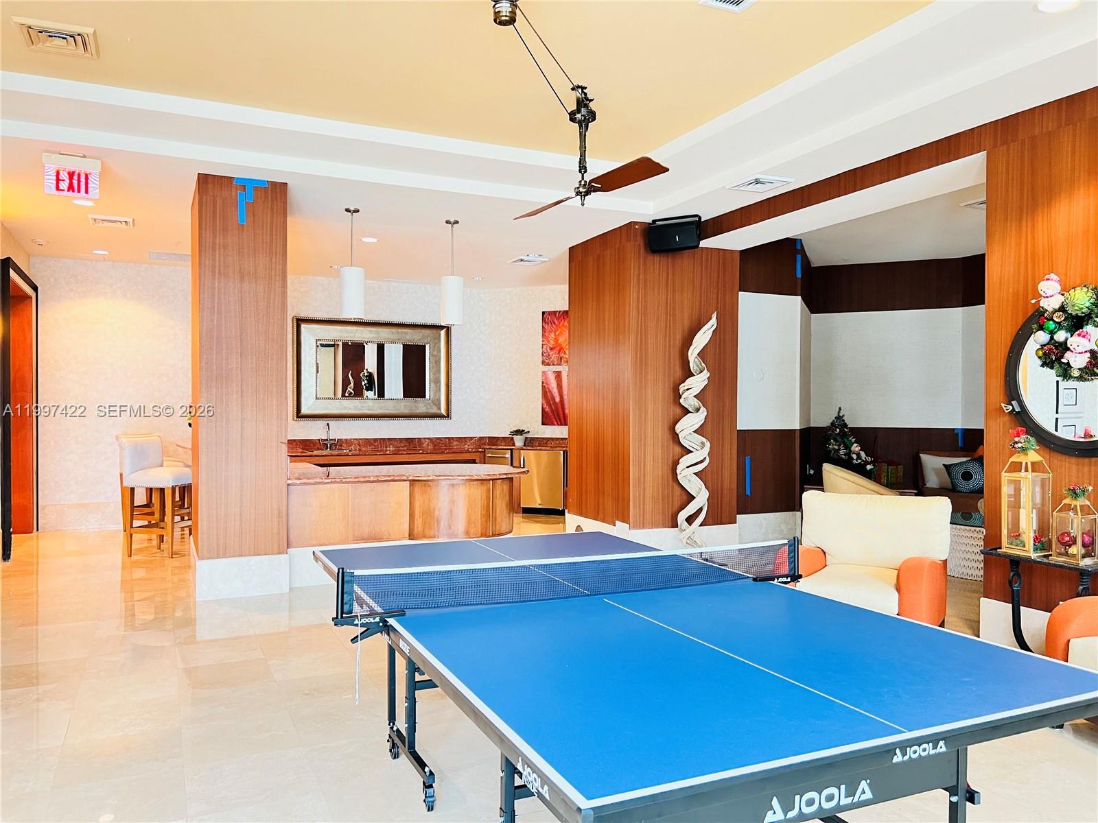 Photo of 1945 Ocean Dr  #2114, Hallandale Beach, Florida, 33009 - 