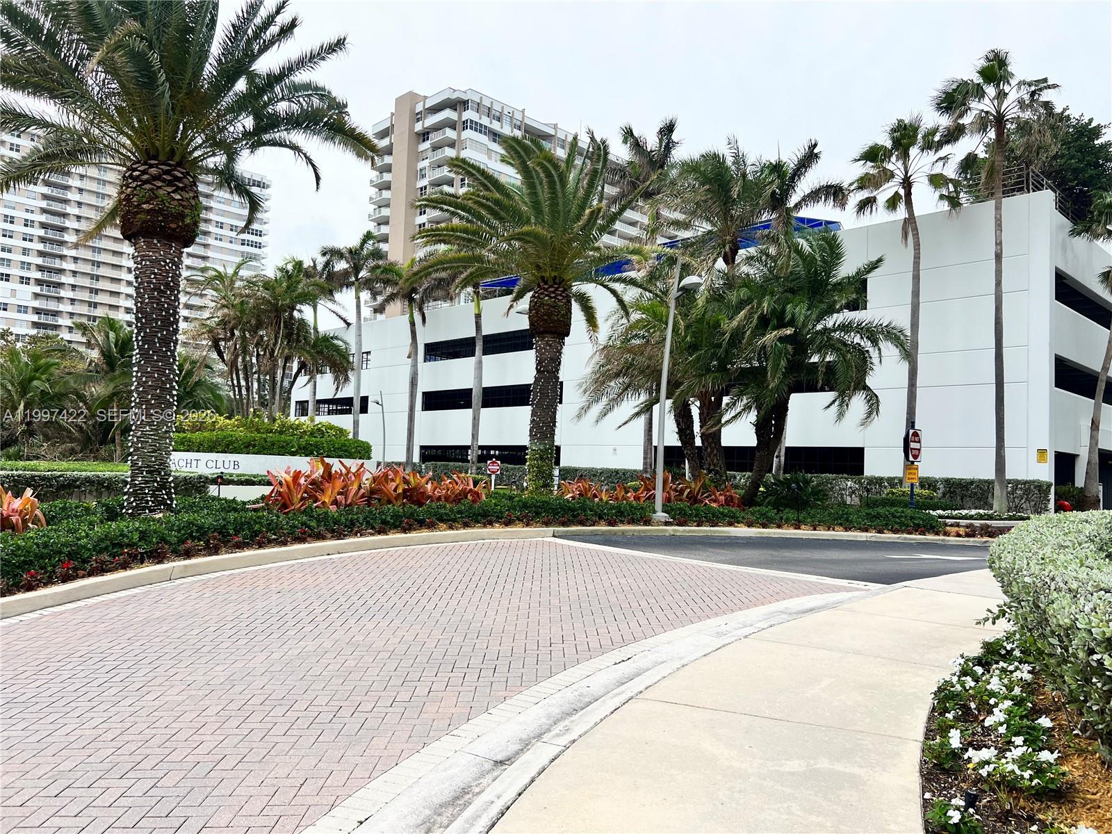 Photo of 1945 Ocean Dr  #2114, Hallandale Beach, Florida, 33009 - 