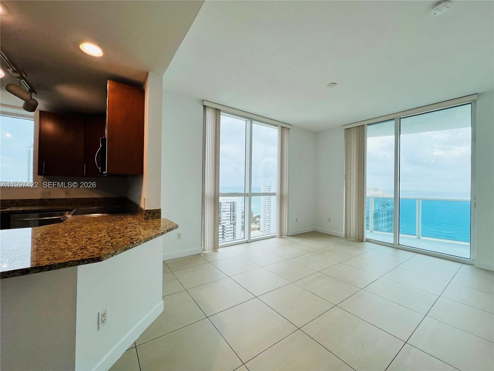 Photo of 1945 Ocean Dr  #2114, Hallandale Beach, Florida, 33009 - 