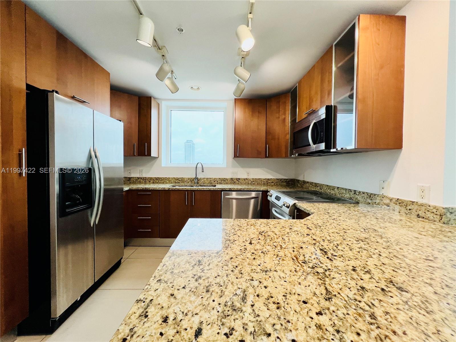 Photo of 1945 Ocean Dr  #2114, Hallandale Beach, Florida, 33009 - 