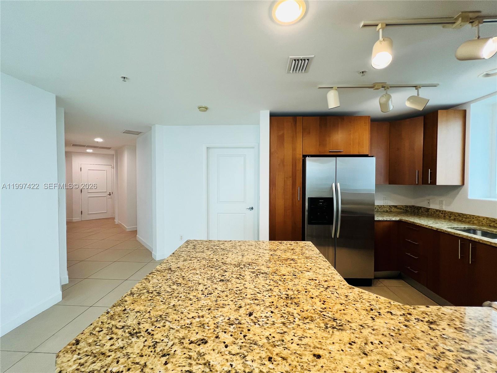 Photo of 1945 Ocean Dr  #2114, Hallandale Beach, Florida, 33009 - 