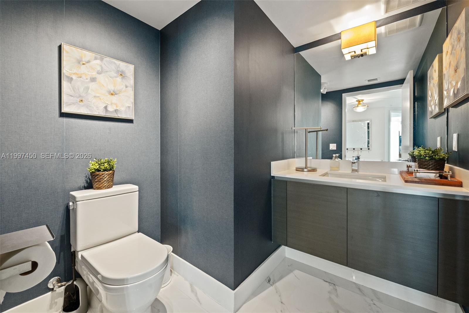 5-2102 3 / 4 1892 sq. ft. $ 2026-04-08 0 Photo