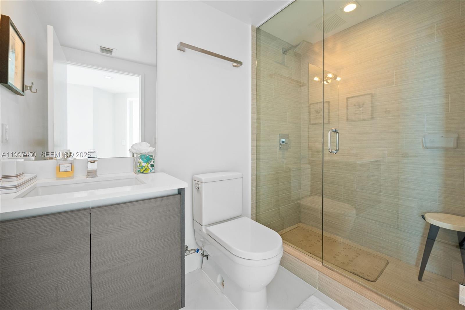 5-2102 3 / 4 1892 sq. ft. $ 2026-04-08 0 Photo