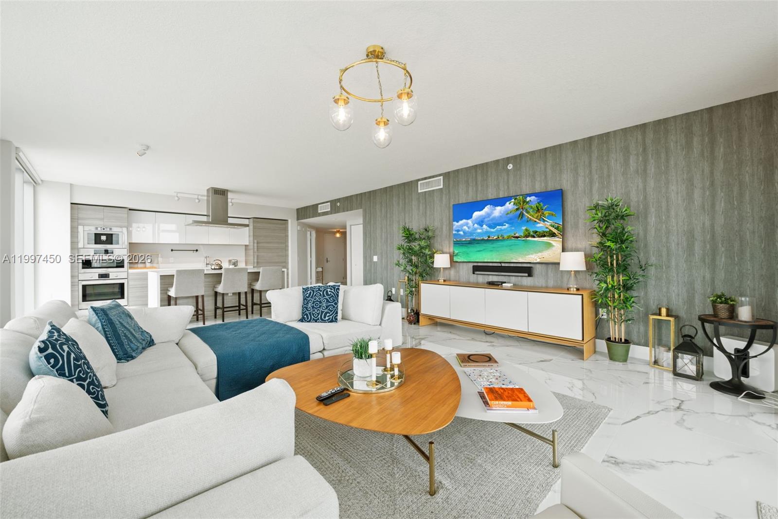 5-2102 3 / 4 1892 sq. ft. $ 2026-04-08 0 Photo