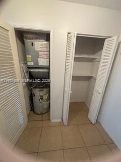 See details 214-2 1 / 1 909 sq. ft. $ 2026-04-08 0 Photo