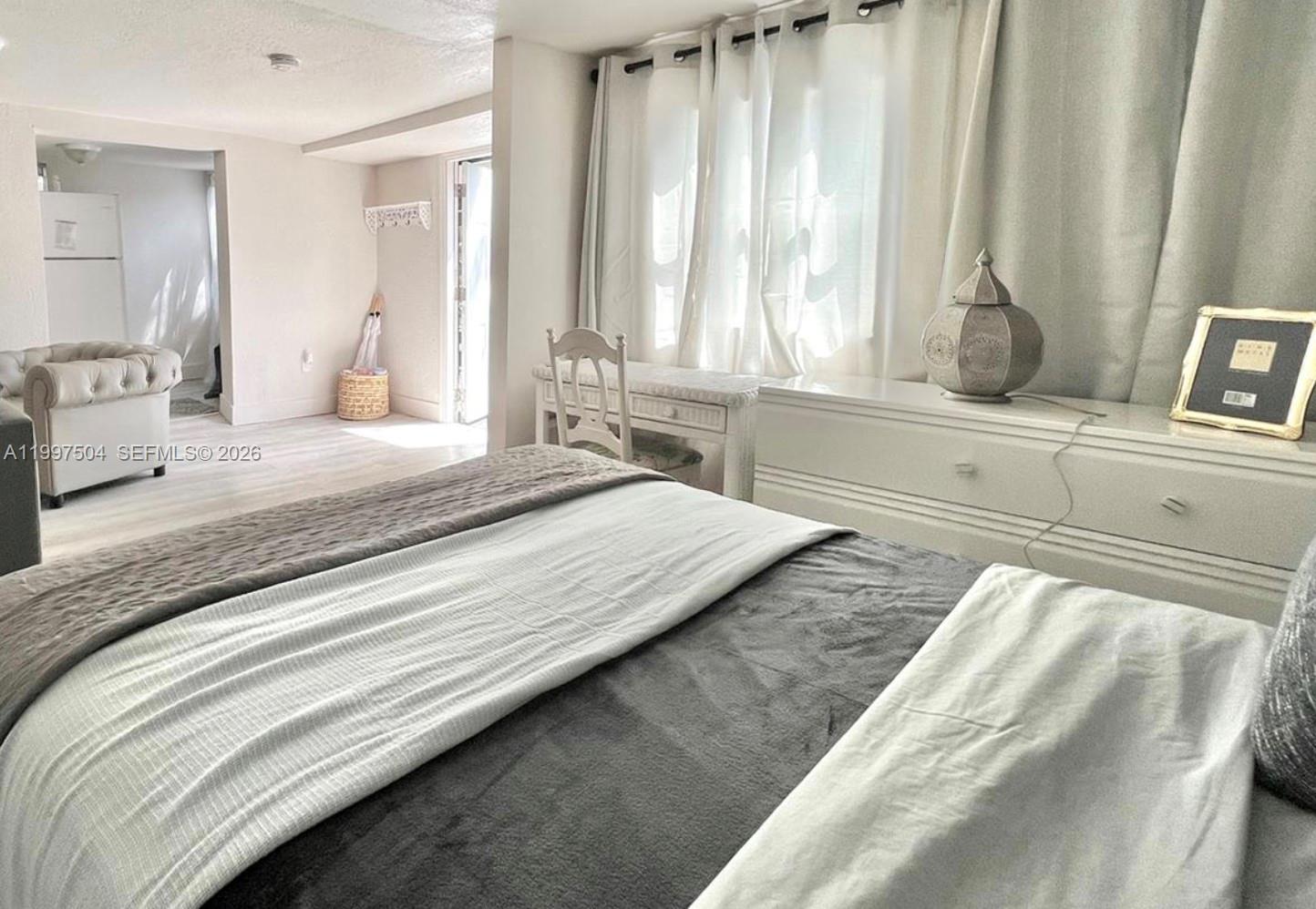   /  2343 sq. ft. $ 2026-04-08 0 Photo