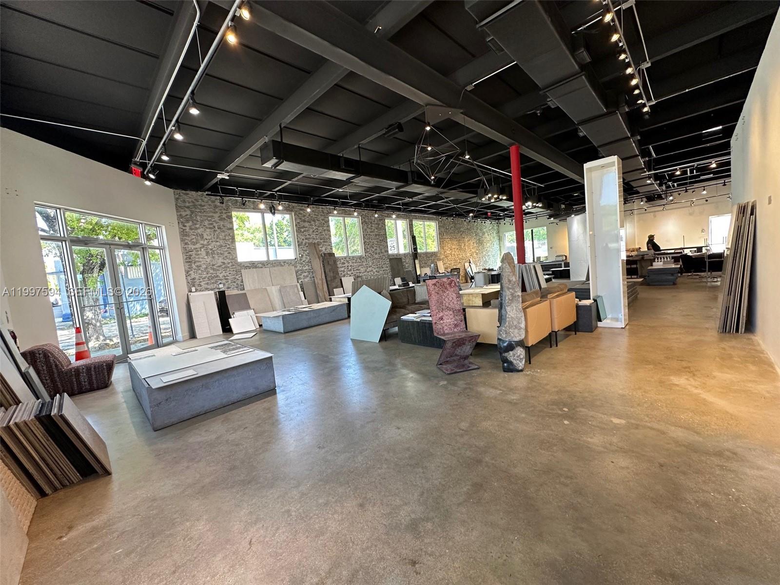 290  /   sq. ft. $ 2026-04-08 0 Photo