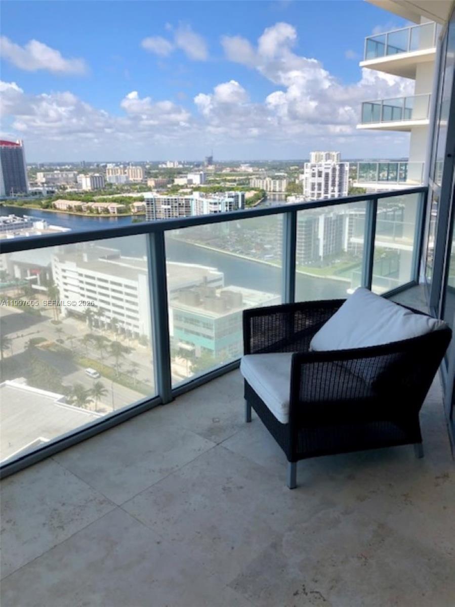 Photo of 3101 Ocean Dr  #2406, Hollywood, Florida, 33019 - 