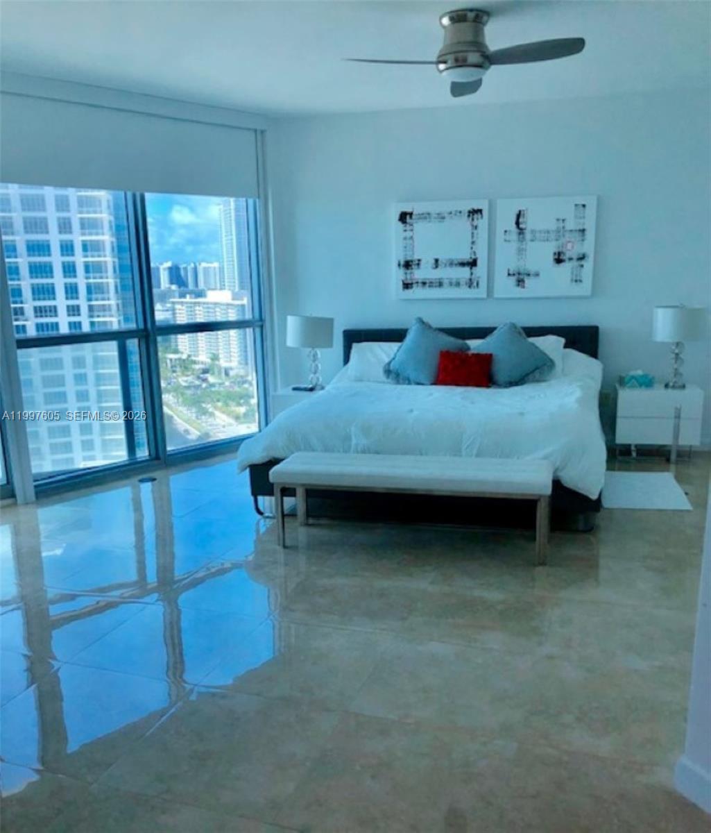 Photo of 3101 Ocean Dr  #2406, Hollywood, Florida, 33019 - Master