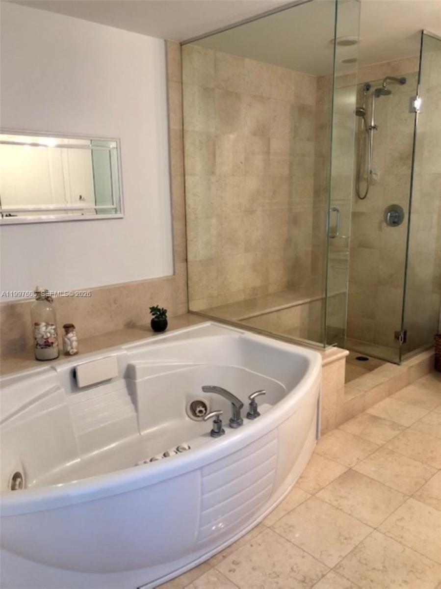 Photo of 3101 Ocean Dr  #2406, Hollywood, Florida, 33019 - Master