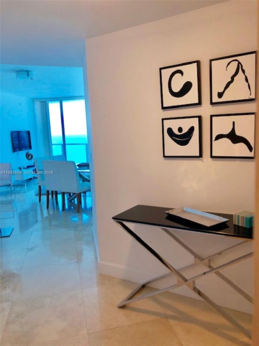 Photo of 3101 Ocean Dr  #2406, Hollywood, Florida, 33019 - 