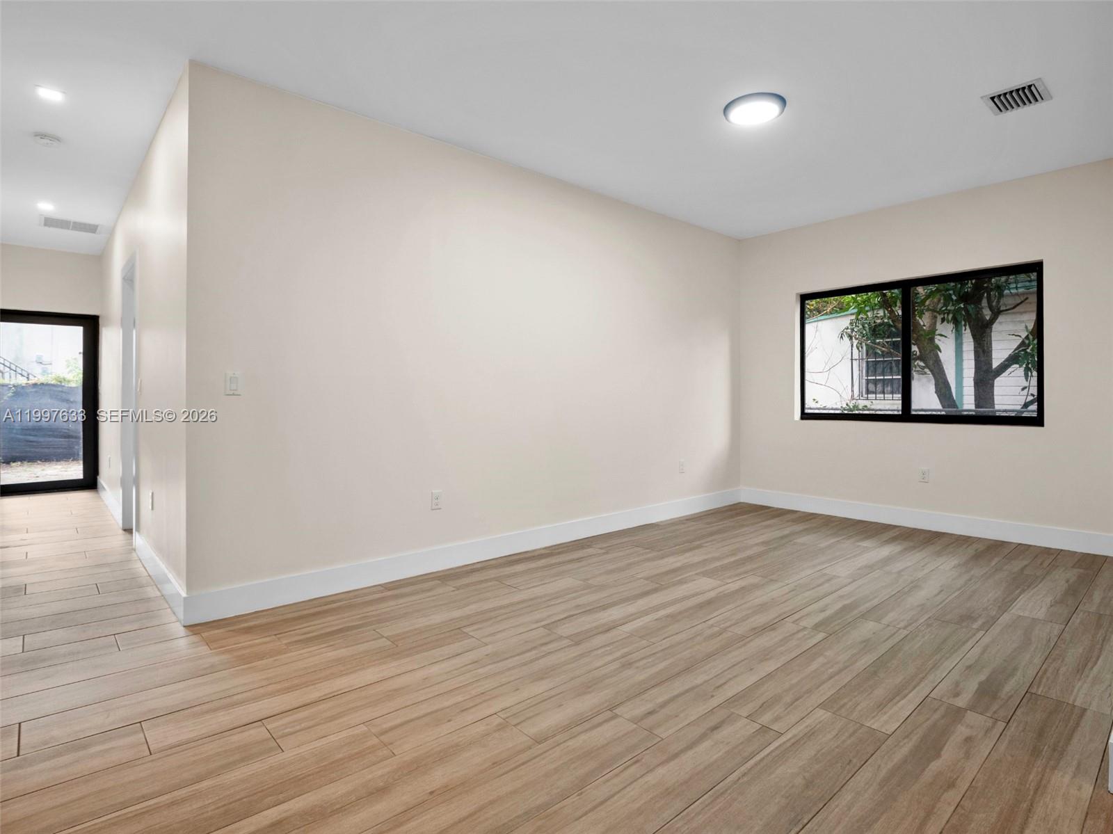   /  2830 sq. ft. $ 2026-04-08 0 Photo