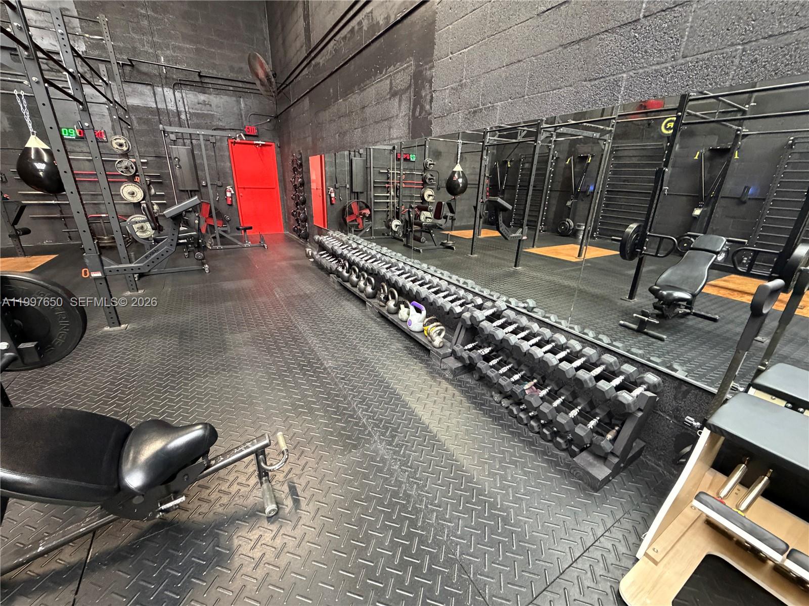 14911  /   sq. ft. $ 2026-04-08 0 Photo