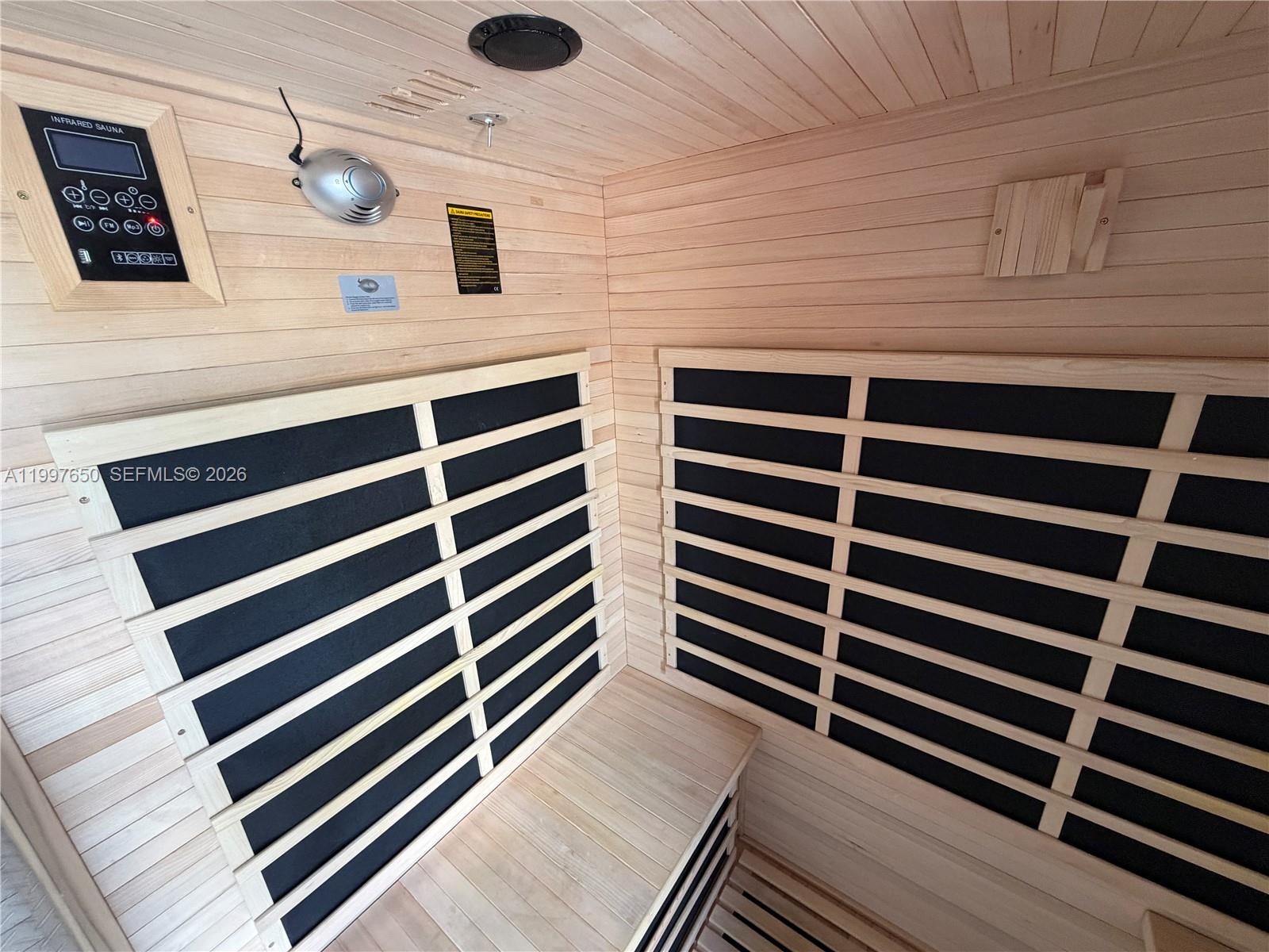 14911  /   sq. ft. $ 2026-04-08 0 Photo