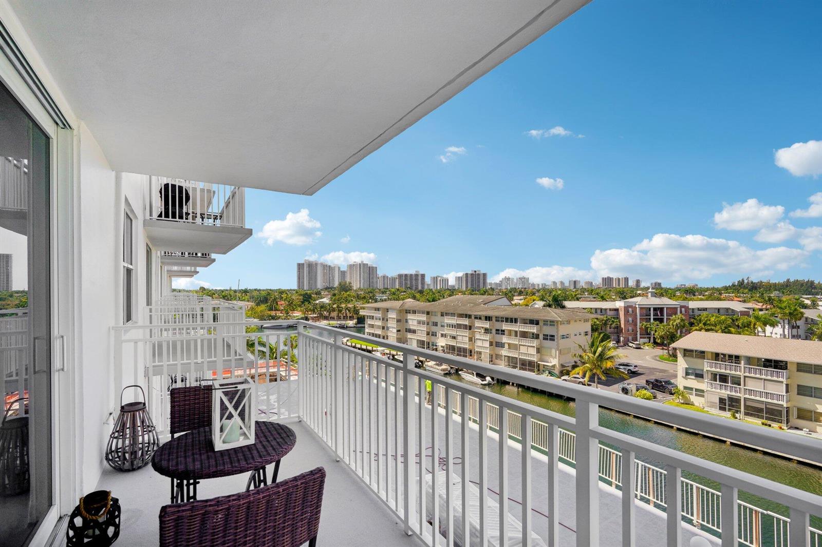 Photo of 427 Golden Isles #6d, Hallandale Beach, Florida, 33009 - 31-web-or-mls-Golden Isles Dr-1604-031