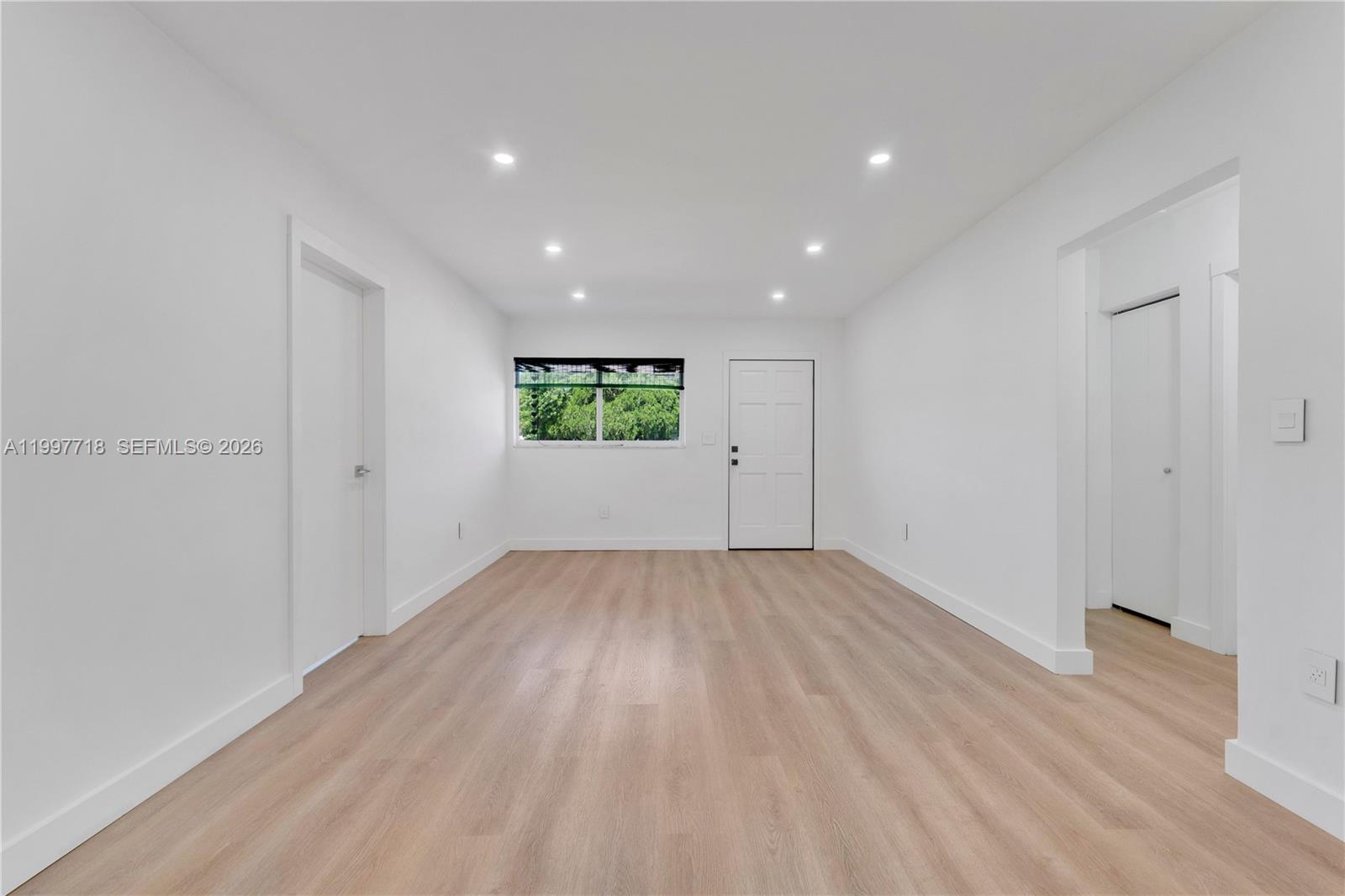 See details / 2169 sq. ft. $ 2026-04-09 0 Photo
