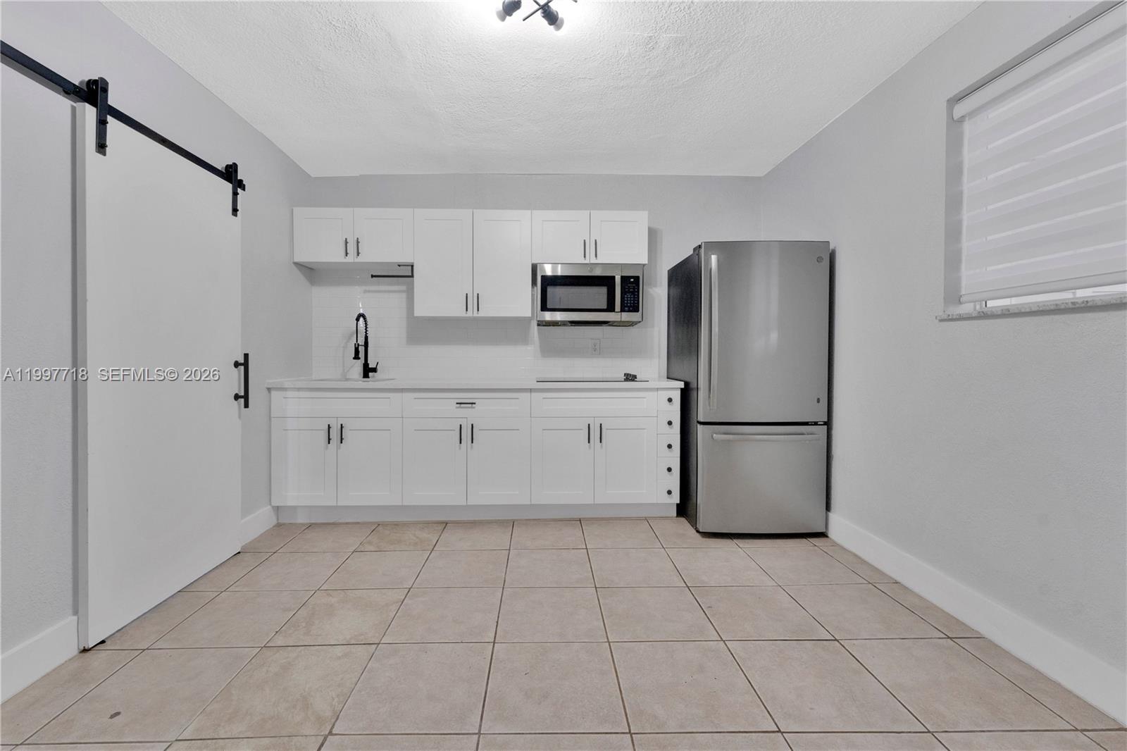 See details / 2169 sq. ft. $ 2026-04-09 0 Photo