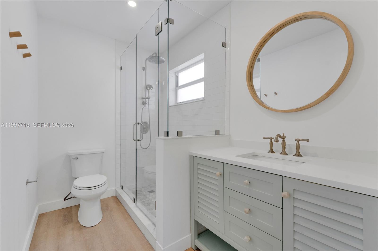 See details / 2169 sq. ft. $ 2026-04-09 0 Photo