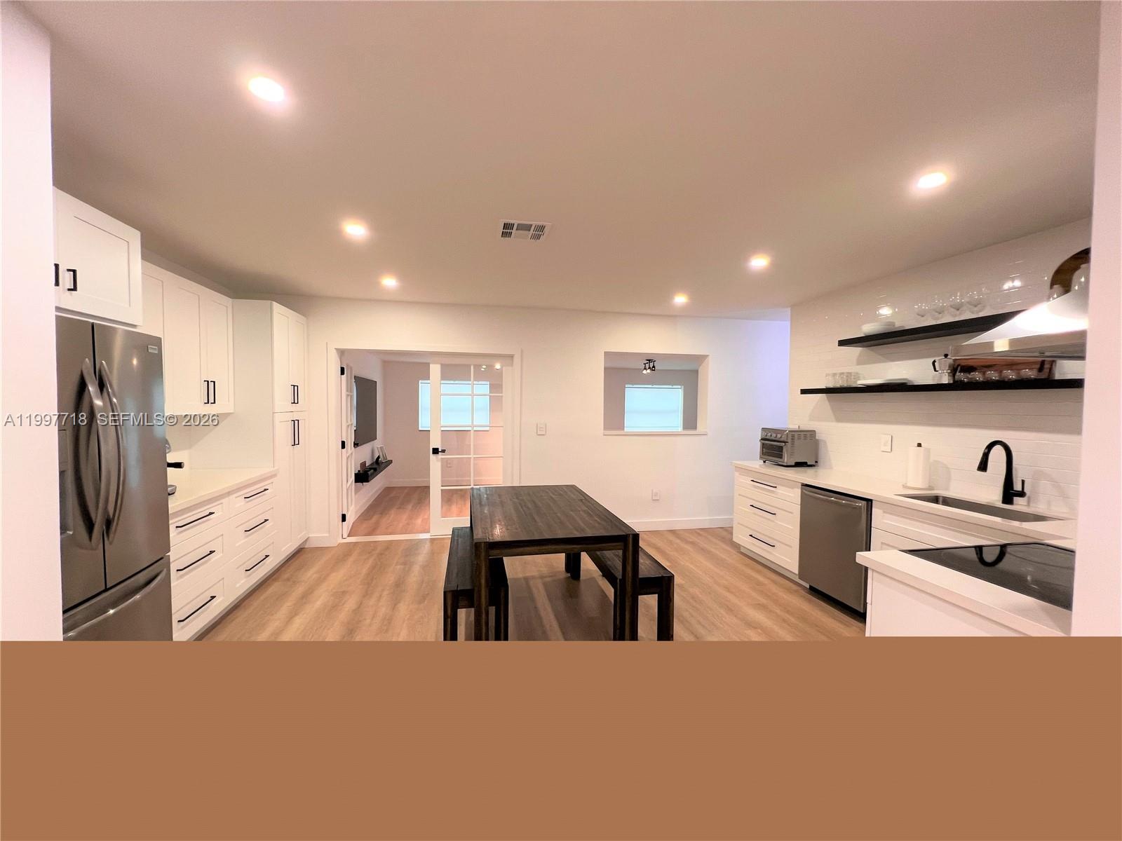   /  2169 sq. ft. $ 2026-04-09 0 Photo