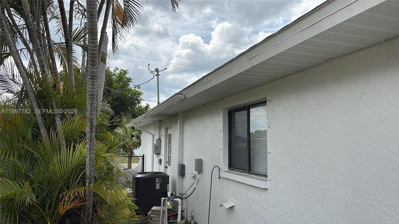 Ver detalles 251 3 / 2 sq. ft. $ 2026-04-09 0 foto